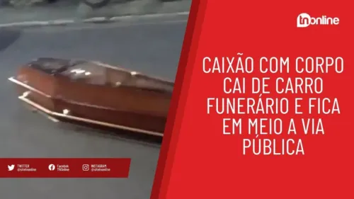 Caixão com corpo cai de carro funerário e fica em meio a via pública