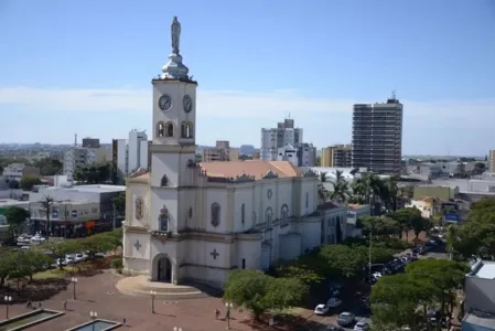 Catedral Nossa Senhora de Lourdes, em Apucarana