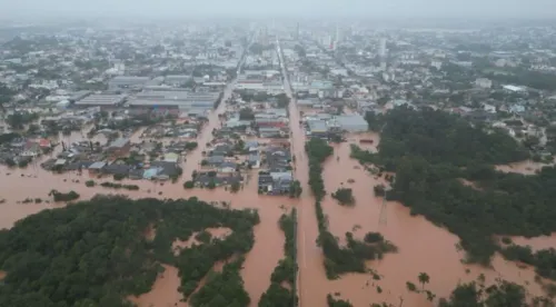 Cidade inundada devido aos temporais que atingem o Rio Grande do Sul