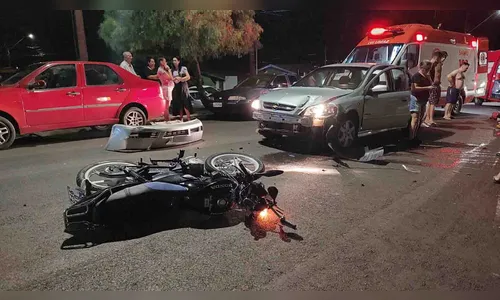 Jovem sofre ferimentos graves em batida entre carro e moto em Ivaiporã