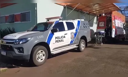 Detento engole lâmina de barbear e é socorrido vomitando sangue