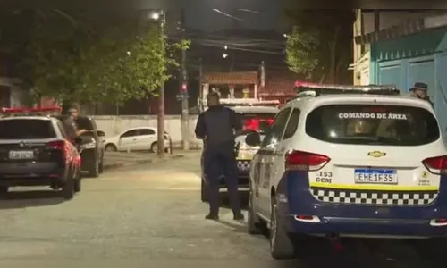 Adolescente matou pais adotivos e irmã porque ficou sem celular