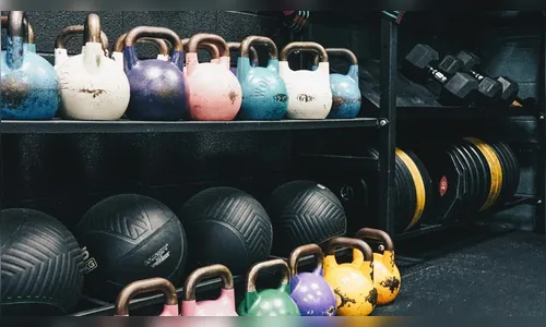 Laura Amaro conquista vaga em levantamento de peso após Copa do Mundo