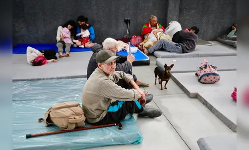 Número de desalojados por enchentes no RS sobe para 537 mil