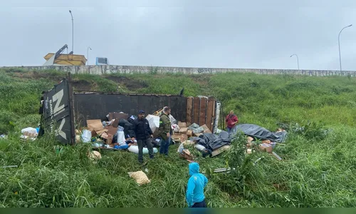 Caminhão com doações do PR para o RS se envolve em grave acidente