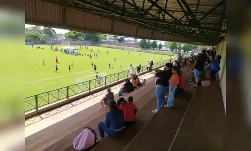 Prefeitura de Apucarana vai administrar campo de futebol do Sesi