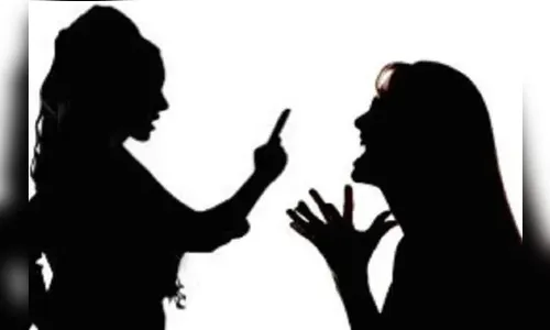 Adolescentes se desentendem em colégio de Ivaiporã; PM foi acionada