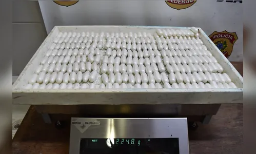 PF prende mulheres tentando viajar com cocaína engolida para a França