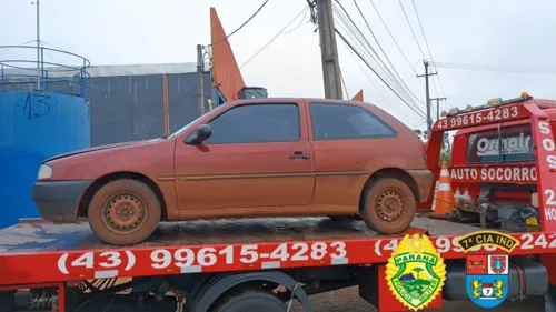 PM recupera Gol na Av. Maracanã; veículo estava com chassi adulterado