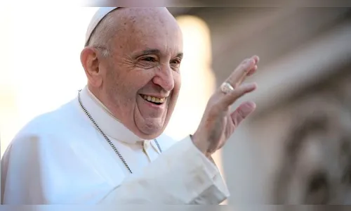 Papa Francisco faz oração pelas vítimas afetadas pela chuva no RS