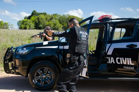 Polícia prende 4 pessoas e apreende 380kg de fios de cobre