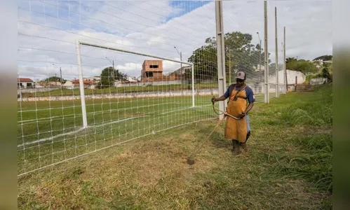 Praças esportivas recebem atenção permanente em Apucarana