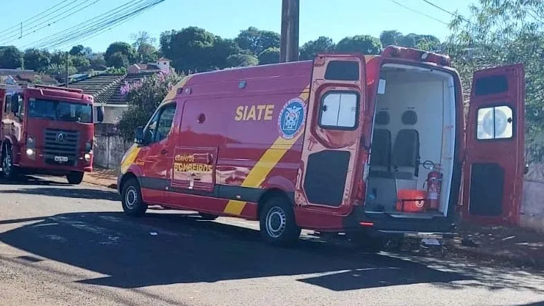 A queda de moto ocorreu na Av. Melvis Muchiuti