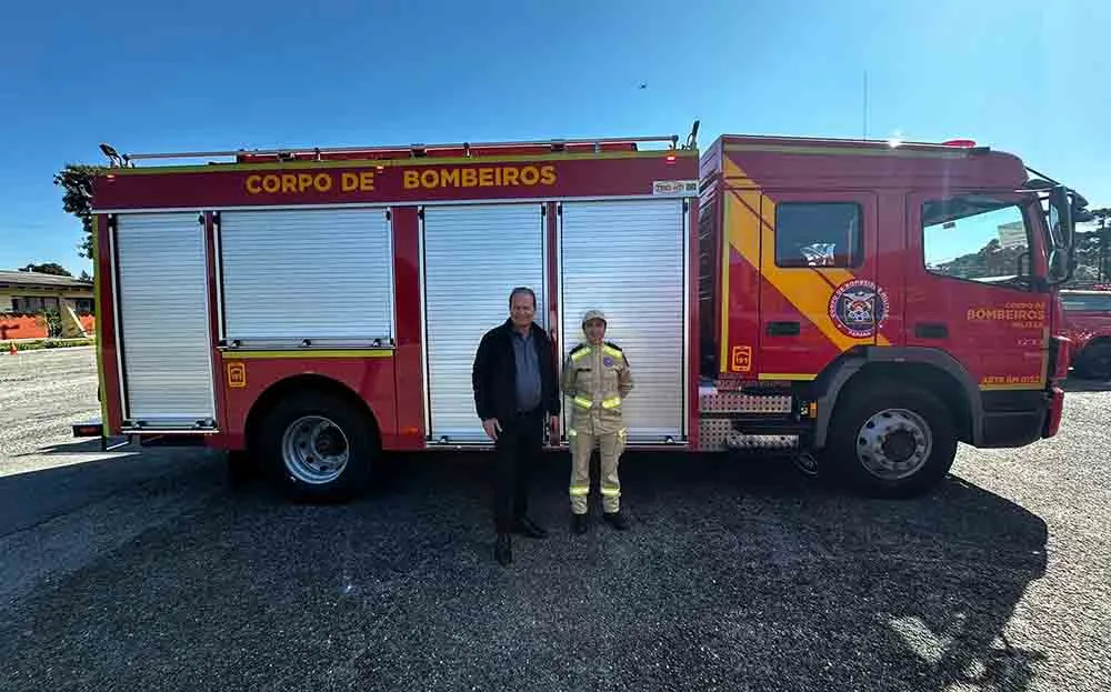 Corpo de Bombeiros de Ivaiporã recebe dois novos veículos