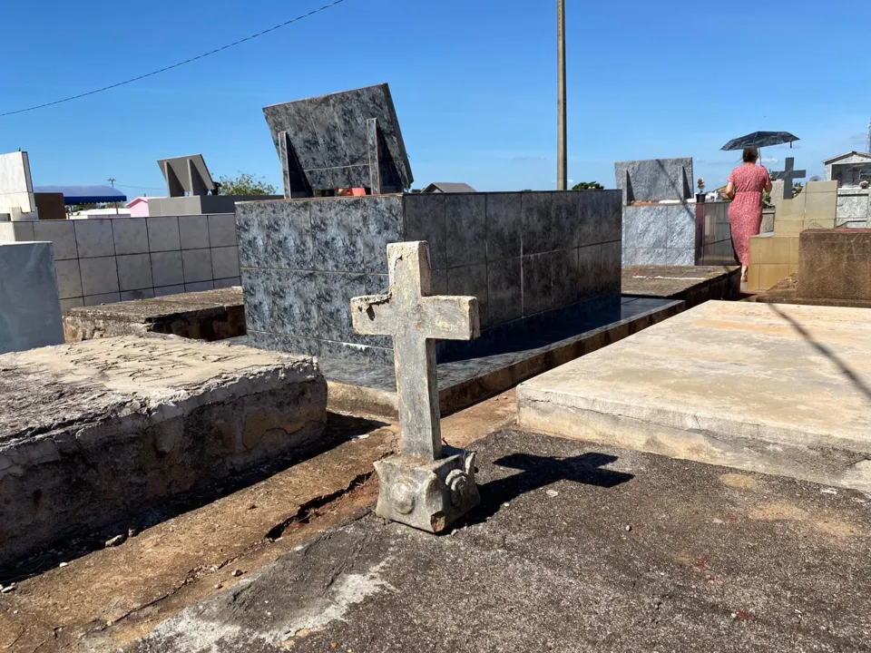 Sepultamento acontece no Cemitério Cristo Rei