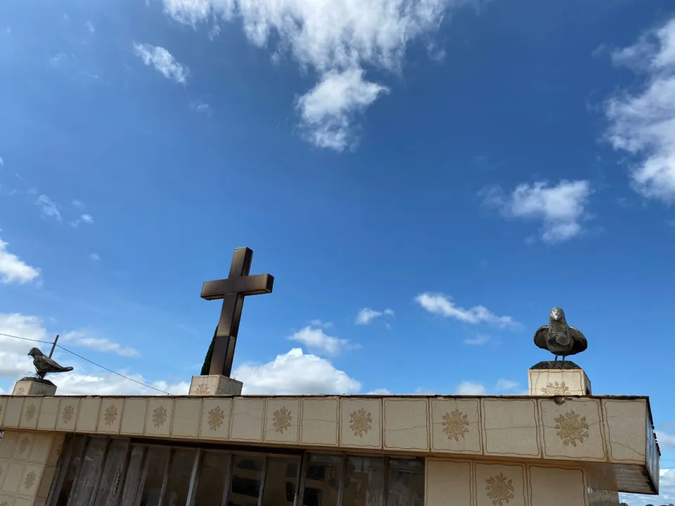 Sepultamento acontece no Cemitério Cristo Rei