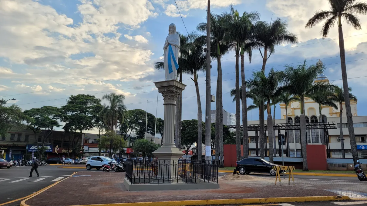 Previsão é de sol o dia todo, sem nuvens no céu