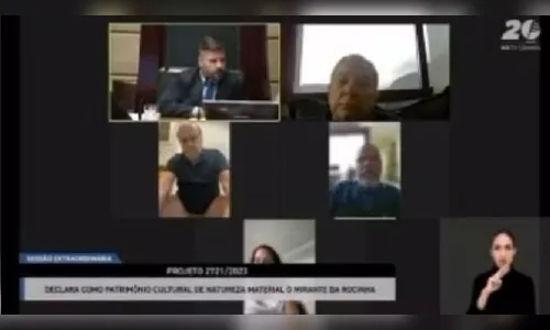 Cesar Maia aparece sem calça durante sessão da Câmara do Rio; veja