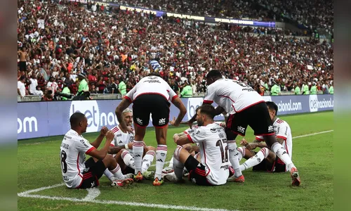Flamengo atropela Vasco na maior goleada da história sobre o rival