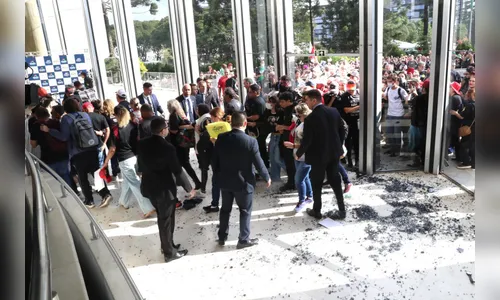Justiça concede reintegração de posse do prédio da Alep