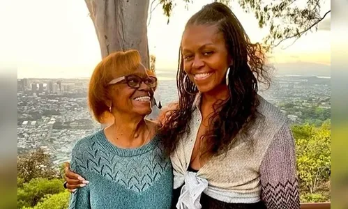 Mãe de Michelle Obama, Marian Robinson, morre aos 86 anos