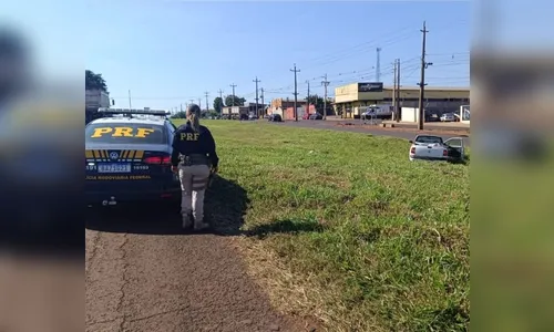 PRF apreende picape carregada com 444 kg de maconha no Paraná