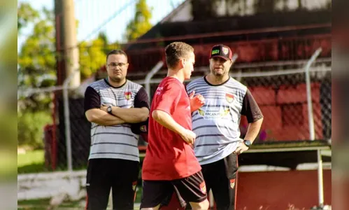 Reginaldo Vital deixa o comando técnico do Apucarana Sports