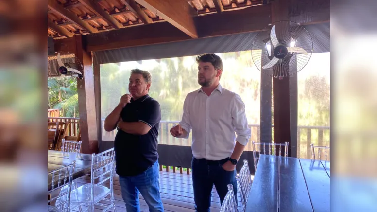 Imagem ilustrativa da notícia Prefeito Sérgio Onofre recepciona imprensa de Arapongas e região