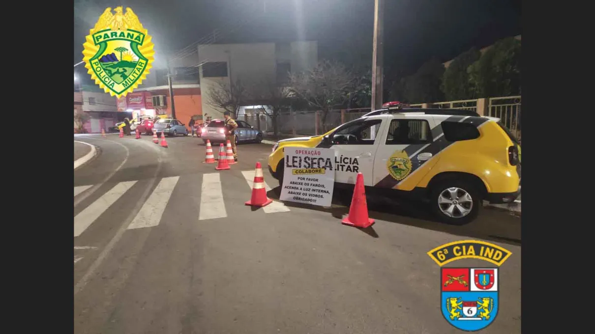 A Operação Lei Seca na rotatória da Praça Padre Tadeu Zienski, em Jardim Alegre