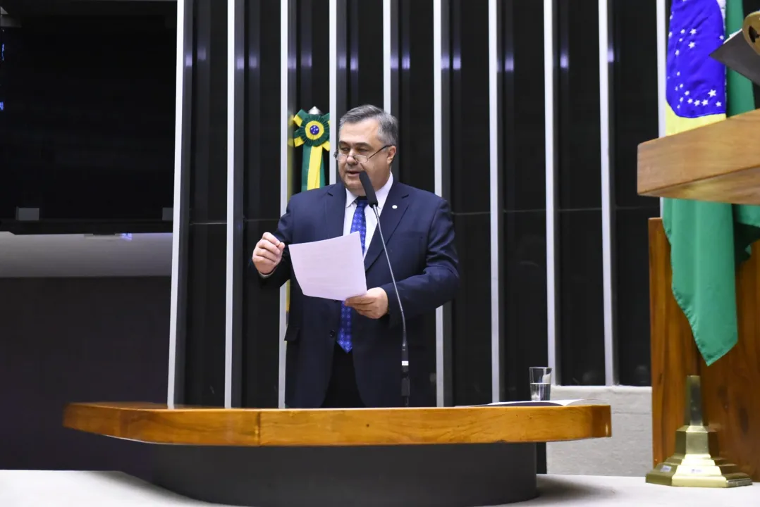 Beto Preto em pronunciamento na Câmara Federal