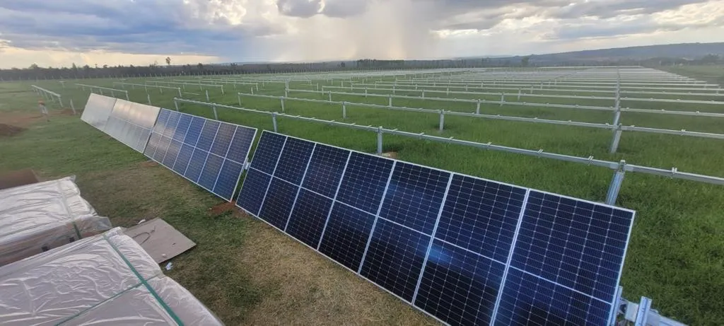 Segundo a Copel, em Apucarana, 1.724 novas plantas energéticas foram instaladas na cidade nos últimos cinco anos no campo e na cidade