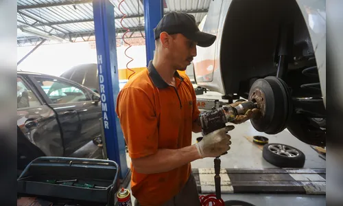 79% dos municípios do PR têm saldo positivo de empregos
