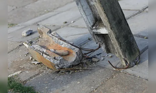 Acidente termina com dois homens presos em Apucarana; entenda