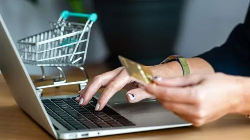 A taxação de compras online no Brasil é um recurso da Receita Federal