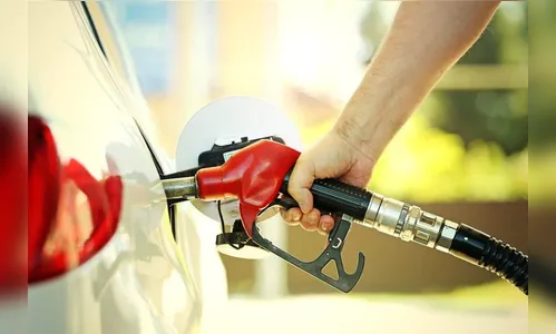 Preços dos combustíveis devem subir nesta terça, diz sindicato