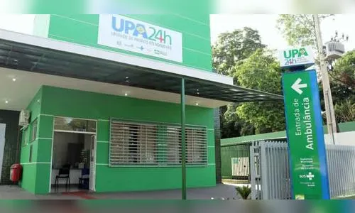 Mulher é ferida com foice após defender filho em briga de trânsito