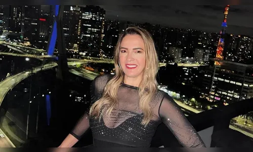 Andreia de Andrade tem 52 anos e é empresária, mas ficou mais conhecida publicamente após participar de reality shows