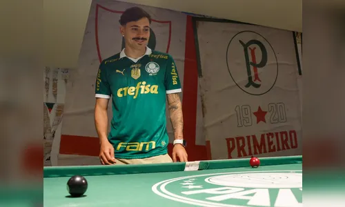 Palmeiras anuncia contratação do meia Maurício, ex-Internacional