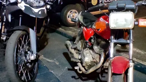Cubano é preso conduzindo moto adulterada em Apucarana