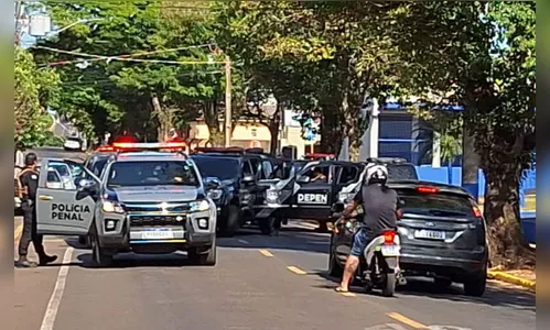 Deppen apreende celulares e 