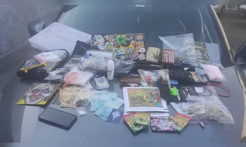 Jovens participam de 'exposição de maconha' e são presos no Paraná