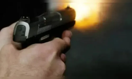 Festa termina em perseguição e disparos contra homem em Califórnia