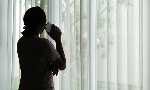 Mulher agredida liga para GCM e finge pedir pizza em busca de socorro