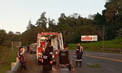 Mulher de 38 anos morre atropelada na PR-483 no sudoeste do Paraná