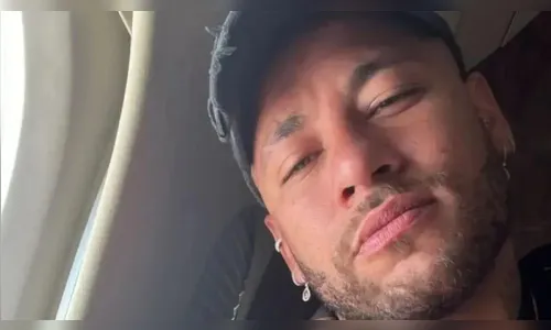 Neymar surge com camisa de time e aumenta expectativa dos torcedores