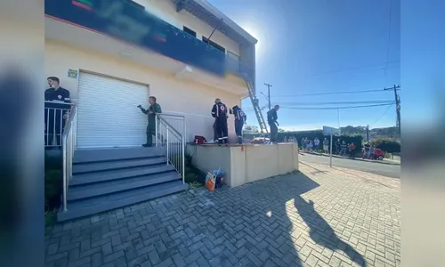 Dono de pizzaria morre ao cair de 4 metros enquanto pintava fachada