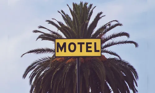 Samu é acionado por casal que estava  em motel com filhos; entenda