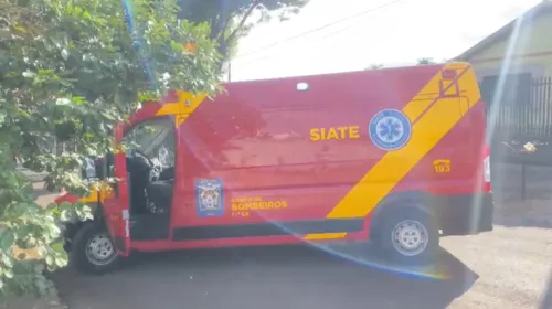 O homem foi levado pelo Siate até o Hospital da Providência.