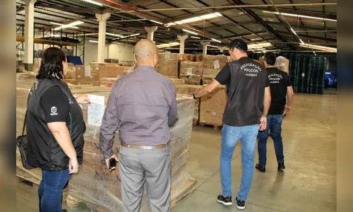 Procon identifica empresa que fez descarte irregular de maionese