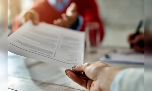 Desemprego recua para 7,1%, o menor do trimestre desde 2014